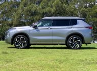 2023 Mitsubishi Outlander VRX PHEV HYBRID 4WD
