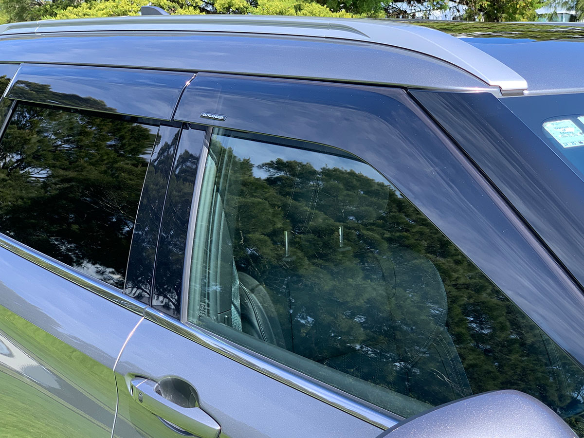 2023 Mitsubishi Outlander VRX PHEV HYBRID 4WD