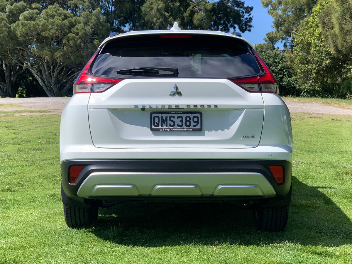 2024 Mitsubishi Eclipse Cross XLS 2WD