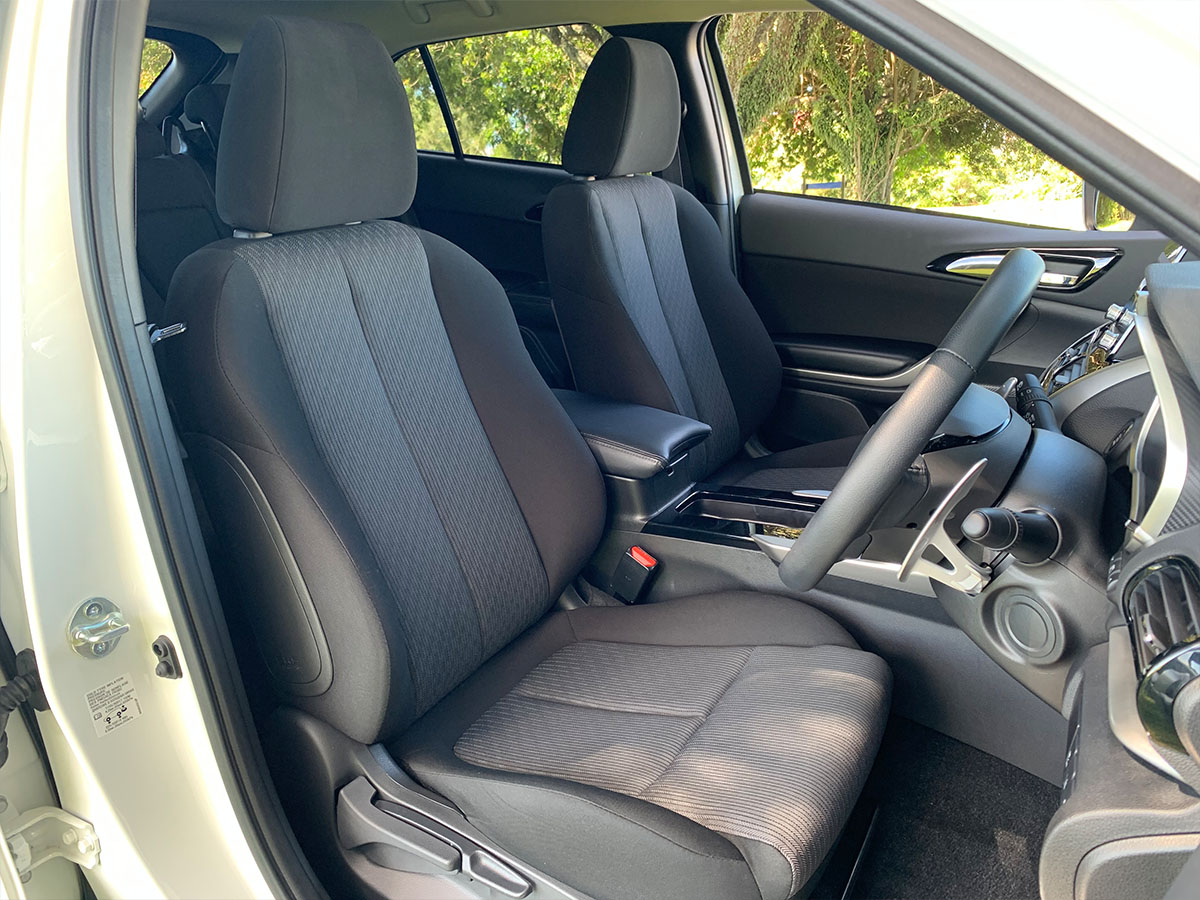 2024 Mitsubishi Eclipse Cross XLS 2WD