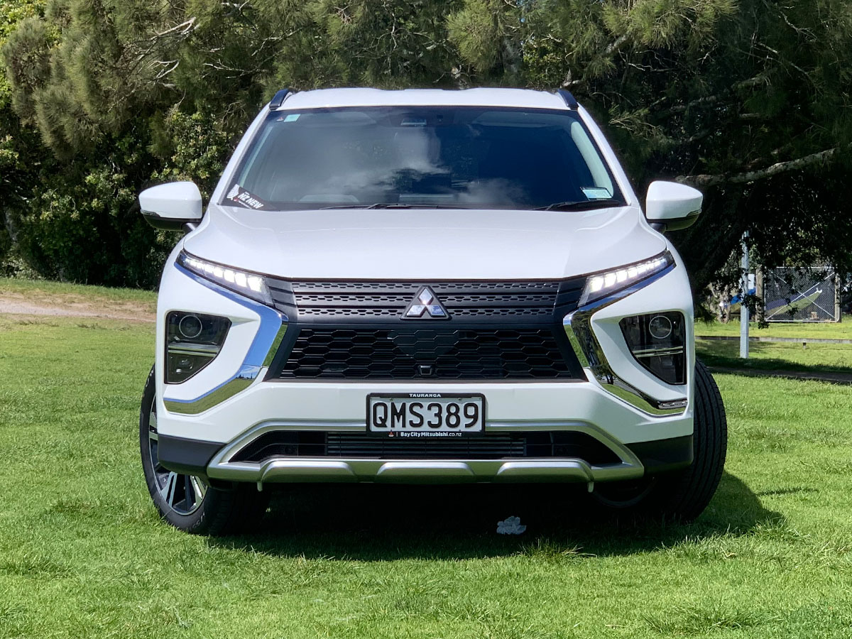 2024 Mitsubishi Eclipse Cross XLS 2WD