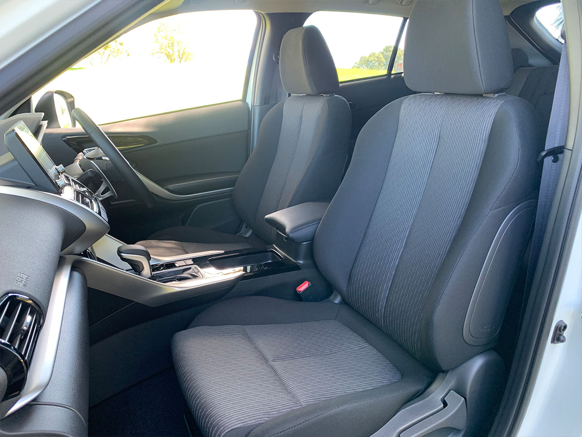 2024 Mitsubishi Eclipse Cross XLS 2WD