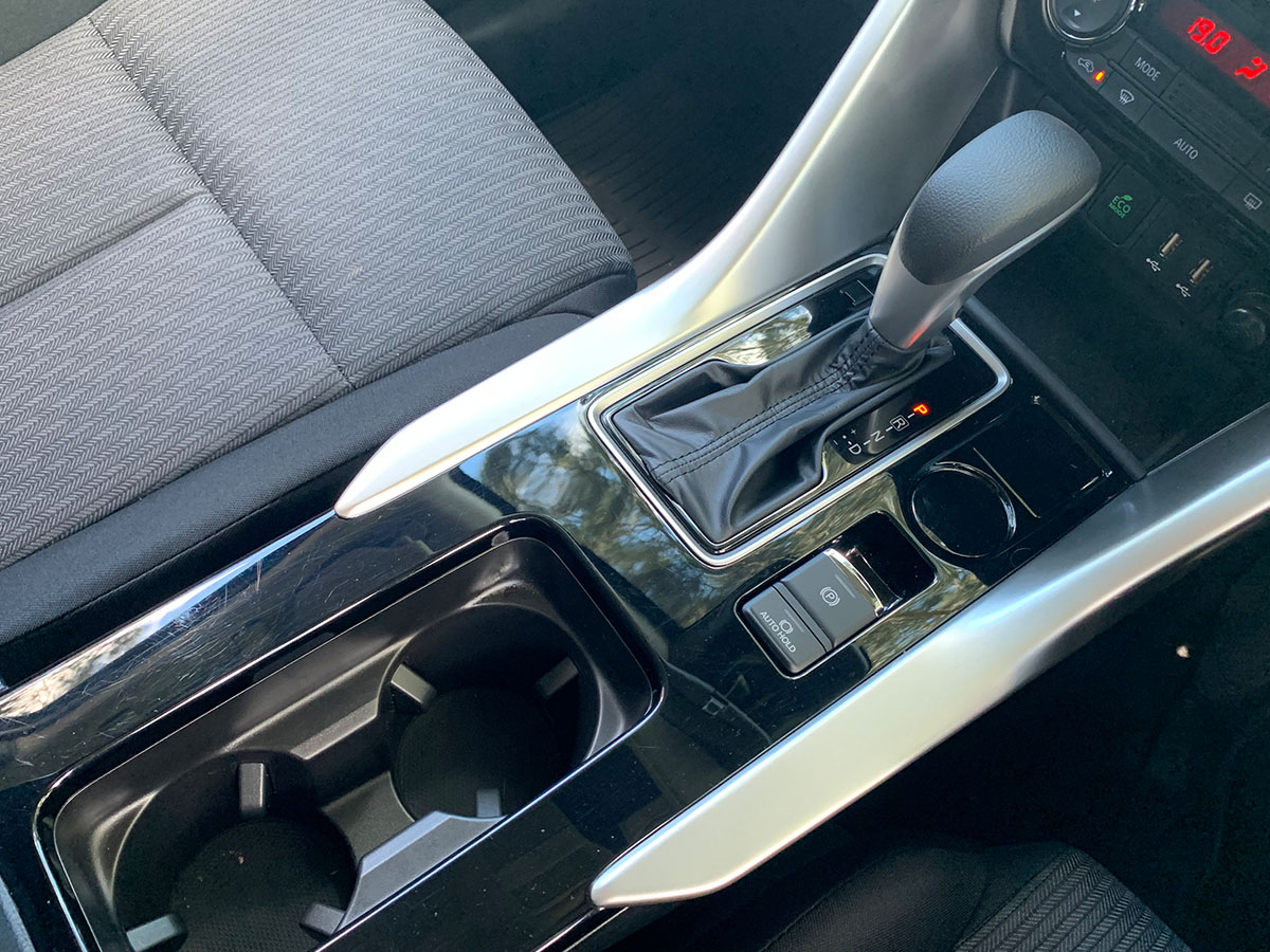 2024 Mitsubishi Eclipse Cross XLS 2WD