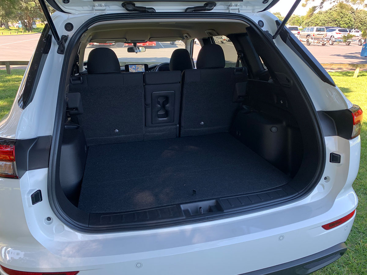 2024 Mitsubishi Outlander LS 2WD 2.5L Petrol Auto