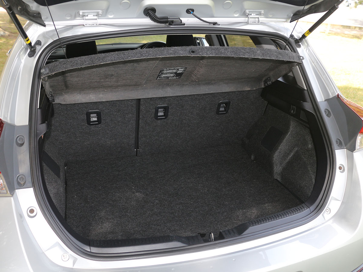 2017 Toyota Corolla GLX 1.8L Petrol