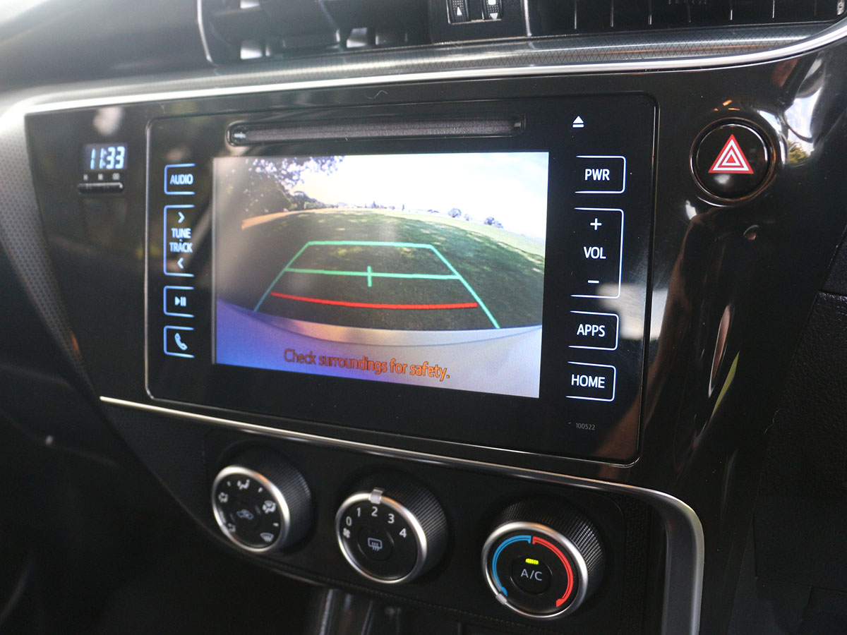 2017 Toyota Corolla GLX 1.8L Petrol