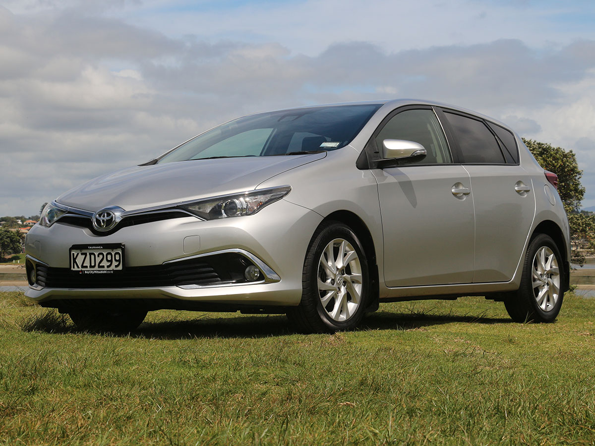 2017 Toyota Corolla GLX 1.8L Petrol