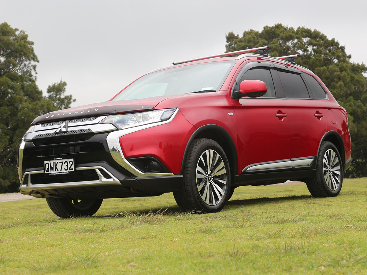 2022 Mitsubishi Outlander LS 2.4L Petrol 7 Seater Automatic