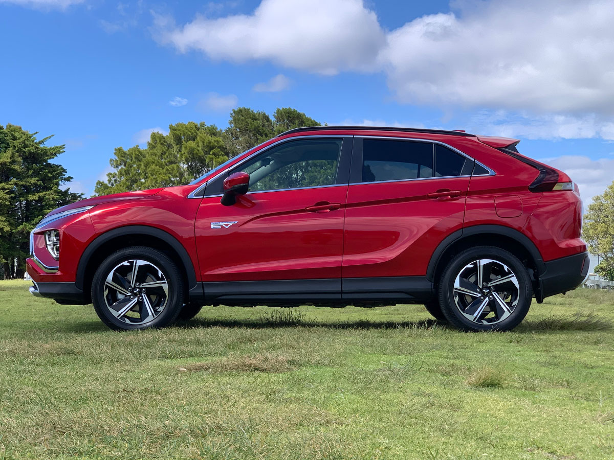 2023 Mitsubishi Eclipse Cross XLS PHEV HYBRID 4WD