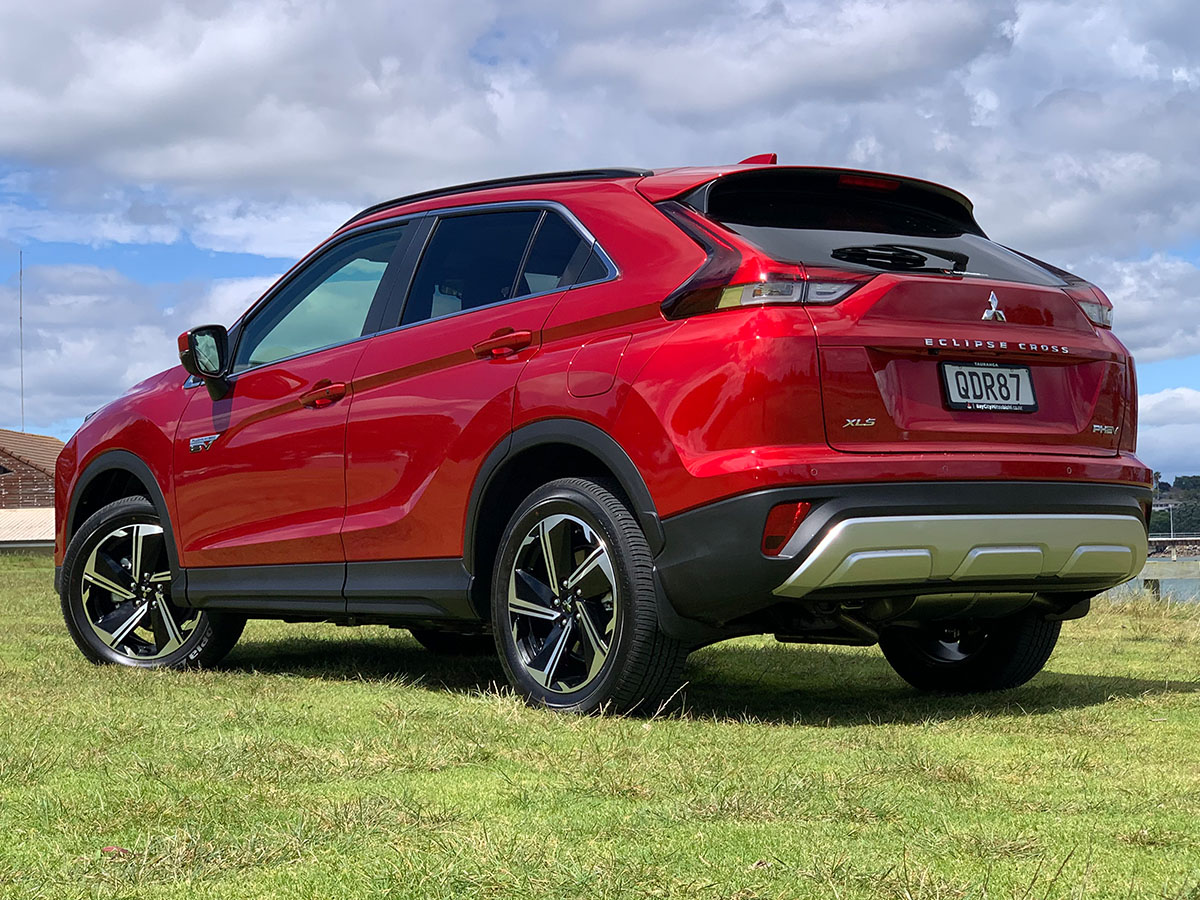 2023 Mitsubishi Eclipse Cross XLS PHEV HYBRID 4WD