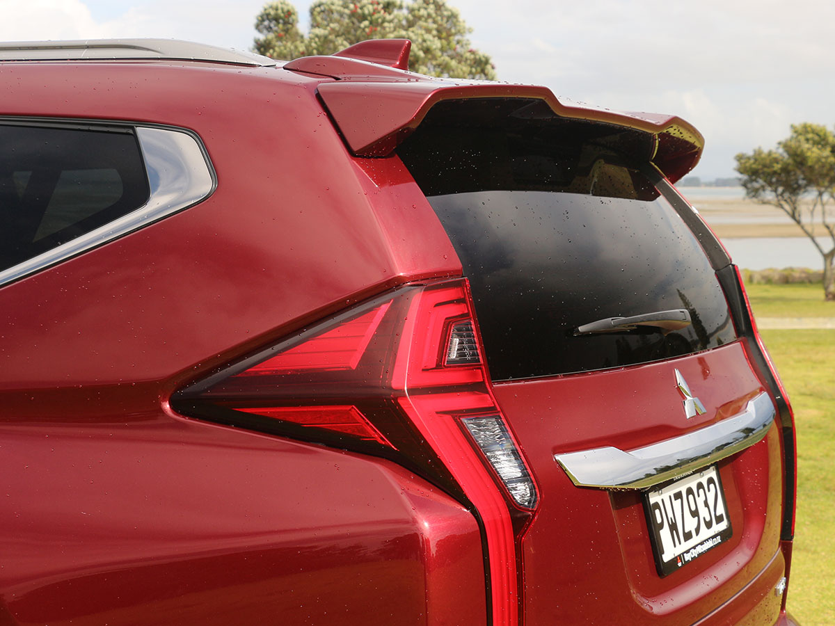 2023 Mitsubishi Pajero Sport VRX