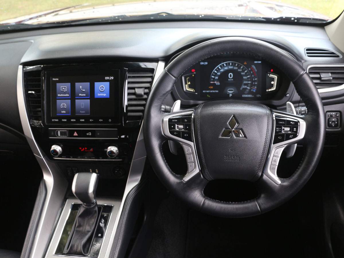 2023 Mitsubishi Pajero Sport VRX