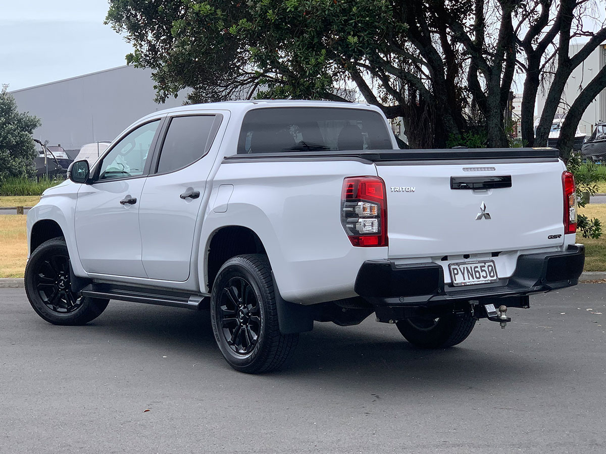 2023 Mitsubishi Triton GSR 4WD Auto 2.4L Diesel