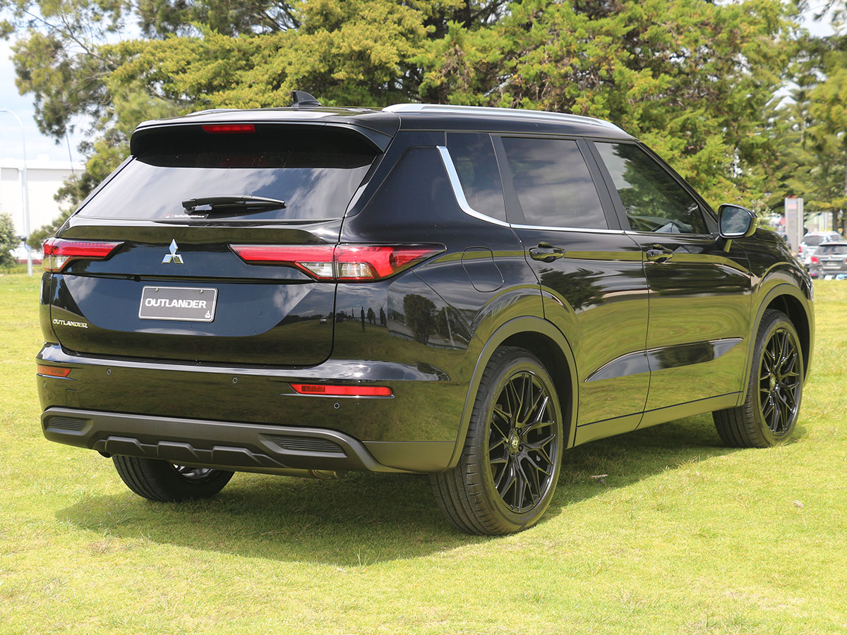 2024 Mitsubishi Outlander LS 2WD 2.5L Petrol Auto