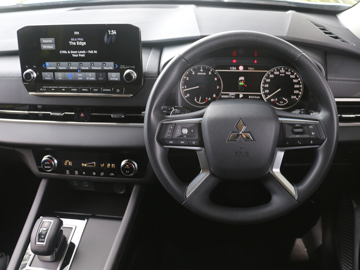 2024 Mitsubishi Outlander LS 2WD 2.5L Petrol Auto