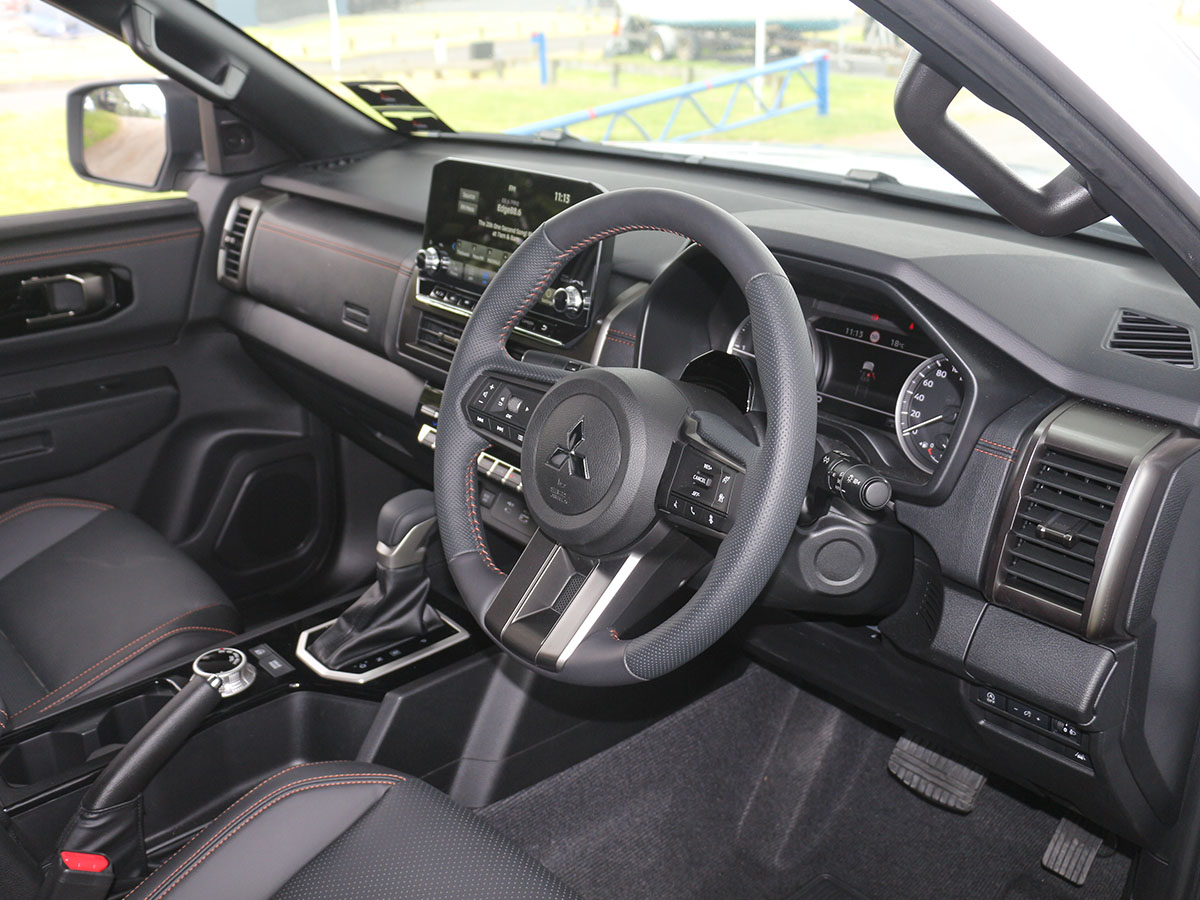 2024 Mitsubishi Triton VRX 4WD 2.4L Bi-Turbo Diesel 6 Speed Auto