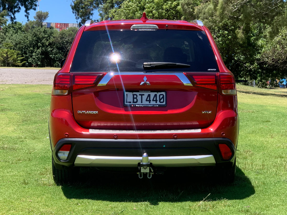 2017 Mitsubishi Outlander VRX 4WD 7 Seater 2.4L Petrol