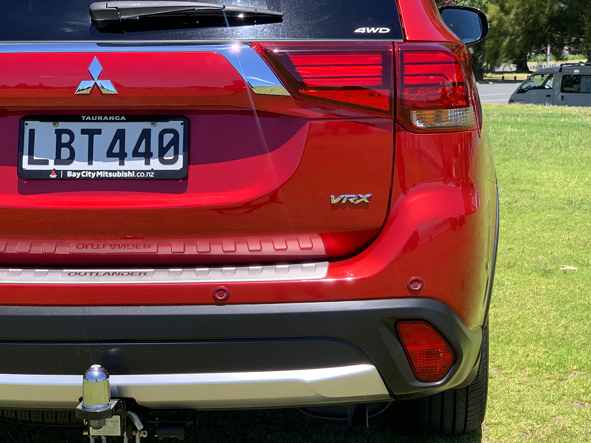 2017 Mitsubishi Outlander VRX 4WD 7 Seater 2.4L Petrol