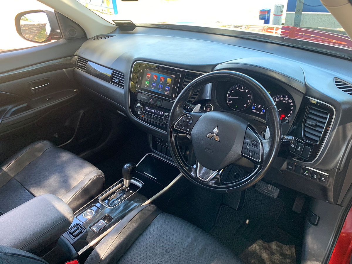 2017 Mitsubishi Outlander VRX 4WD 7 Seater 2.4L Petrol