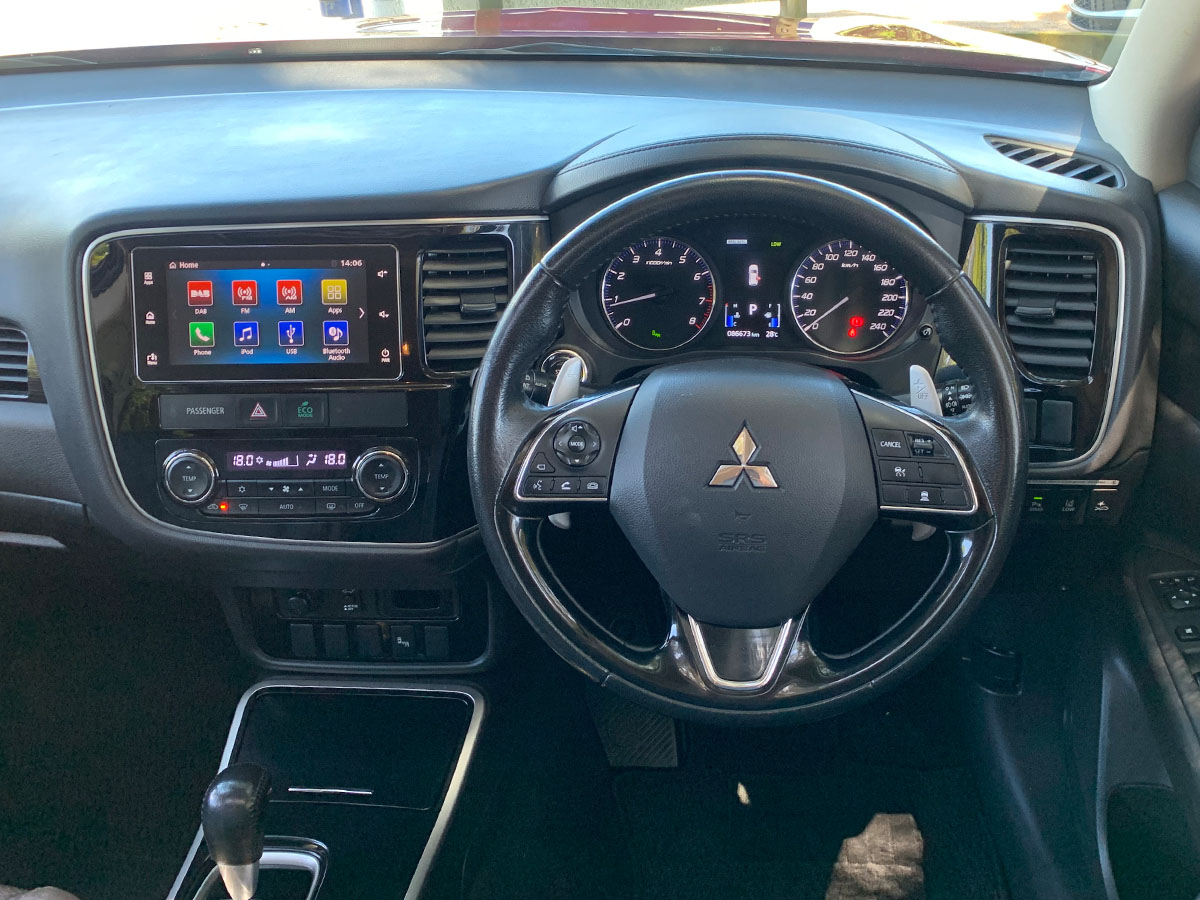 2017 Mitsubishi Outlander VRX 4WD 7 Seater 2.4L Petrol