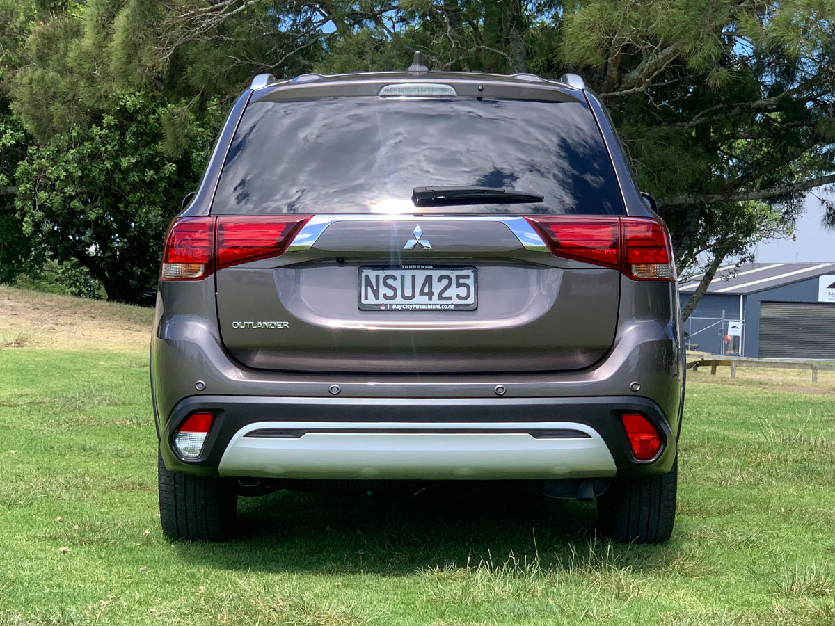 2021 Mitsubishi Outlander LS 2.4L Petrol 7 Seater Automatic