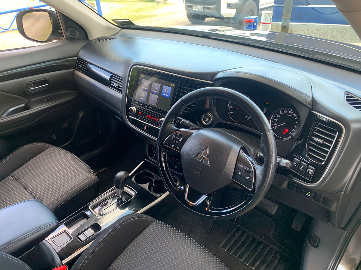 2021 Mitsubishi Outlander LS 2.4L Petrol 7 Seater Automatic