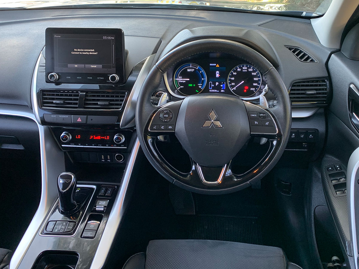 2022 Mitsubishi Eclipse Cross PHEV XLS 4WD HYBRID