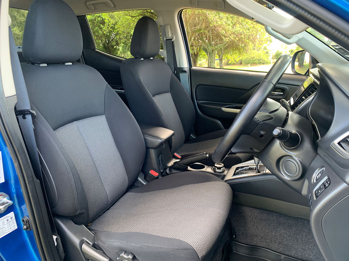 2022 Mitsubishi Triton GLSB 4WD 2.4L Diesel Turbo 6 Speed Auto