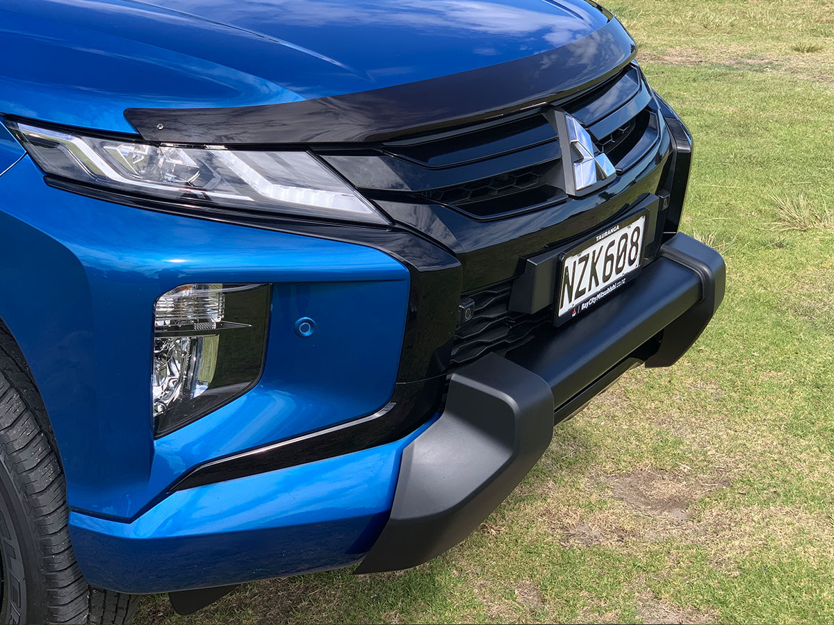 2022 Mitsubishi Triton GLSB 4WD 2.4L Diesel Turbo 6 Speed Auto