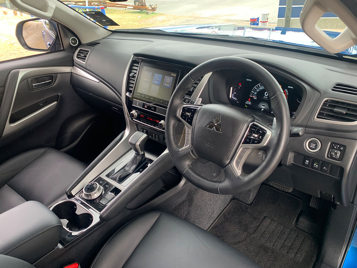 2023 Mitsubishi Pajero Sport VRX 4WD 7 Seater