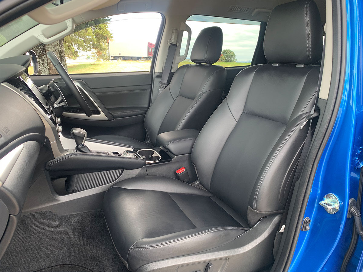 2023 Mitsubishi Pajero Sport VRX 4WD 7 Seater