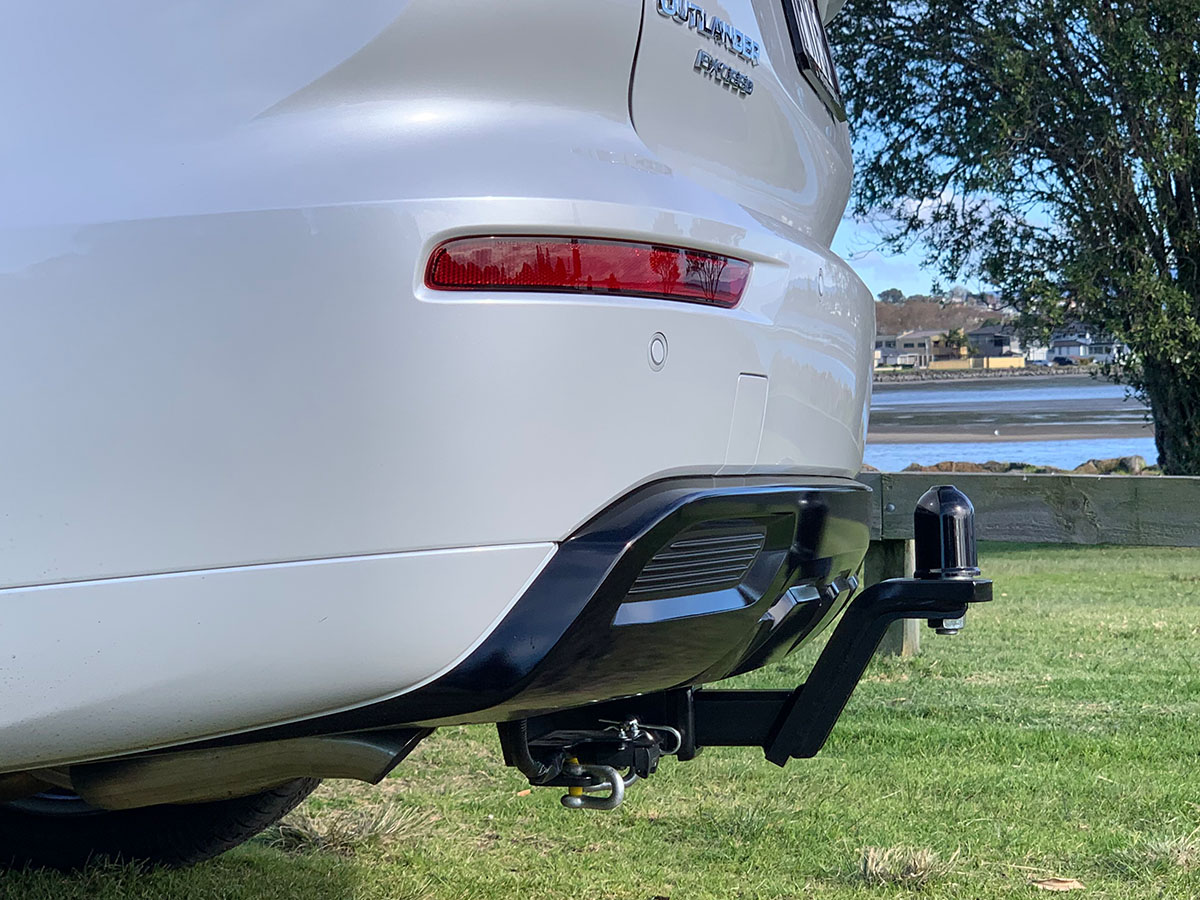 2024 Mitsubishi Outlander Exceed 2.5L 4WD 7 Seater CVT Auto