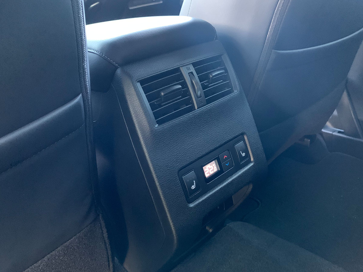 2024 Mitsubishi Outlander Exceed 2.5L 4WD 7 Seater CVT Auto