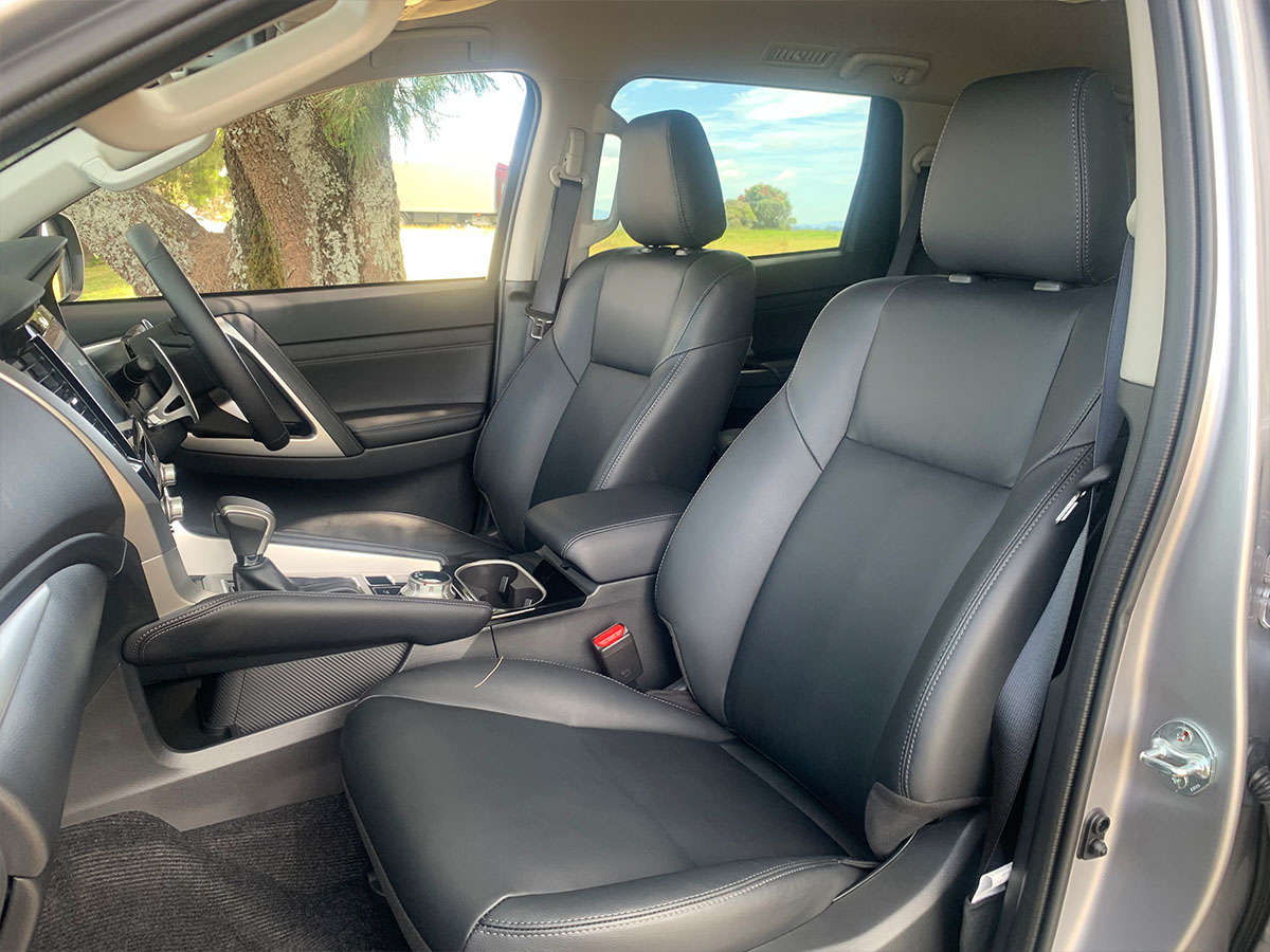 2024 Mitsubishi Pajero Sport VRX