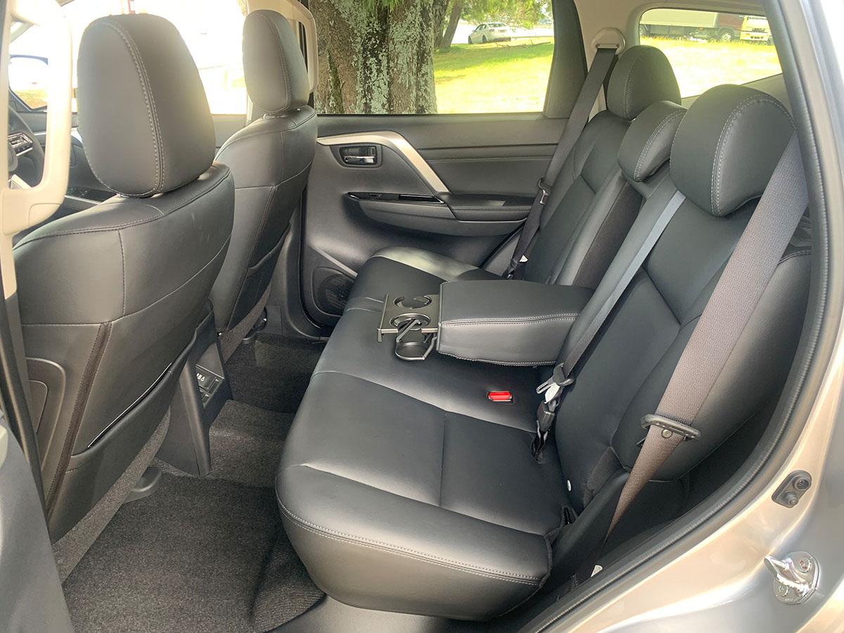 2024 Mitsubishi Pajero Sport VRX