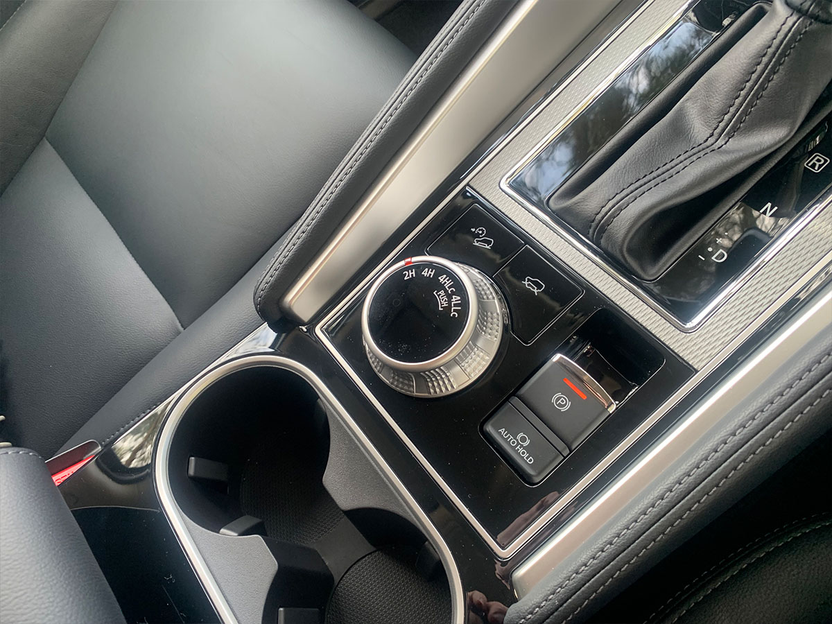 2024 Mitsubishi Pajero Sport VRX