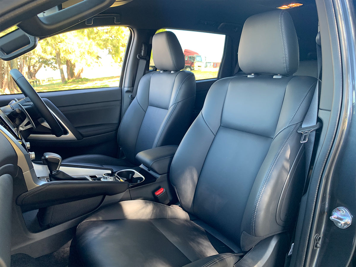 2024 Mitsubishi Pajero Sport VRX Black Edition