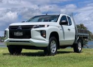 2024 Mitsubishi Triton GLX Club Cab 4WD – Includes Tray