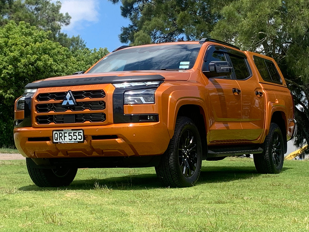 2024 Mitsubishi Triton VRX 4WD 2.4L Bi-Turbo Diesel 6 Speed Auto