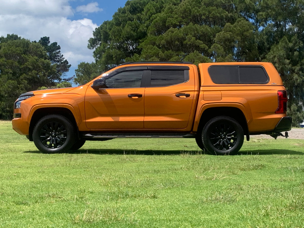 2024 Mitsubishi Triton VRX 4WD 2.4L Bi-Turbo Diesel 6 Speed Auto