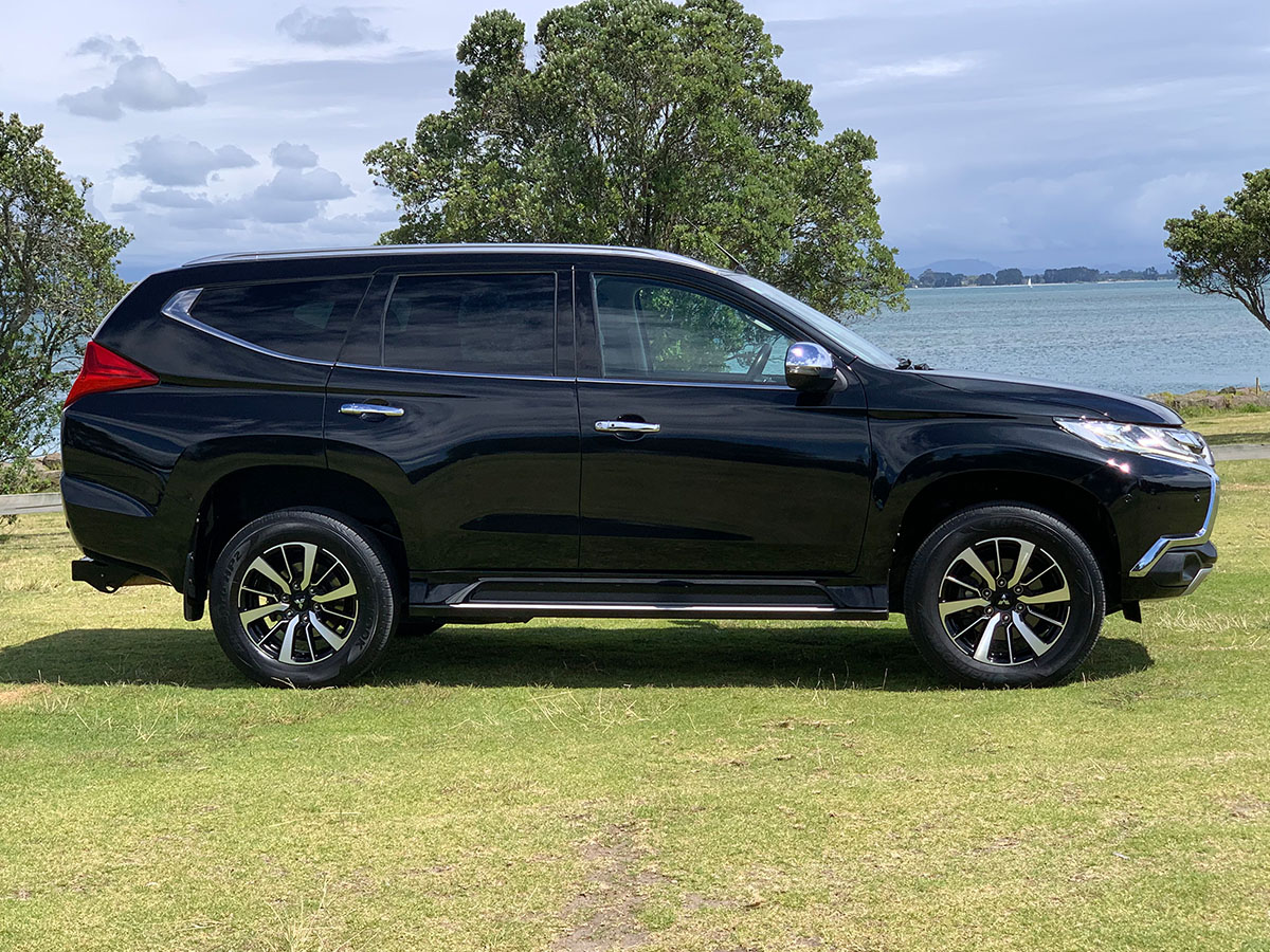 2016 Mitsubishi Pajero Sport VRX 2.4L Diesel 4WD 8 Speed Automatic