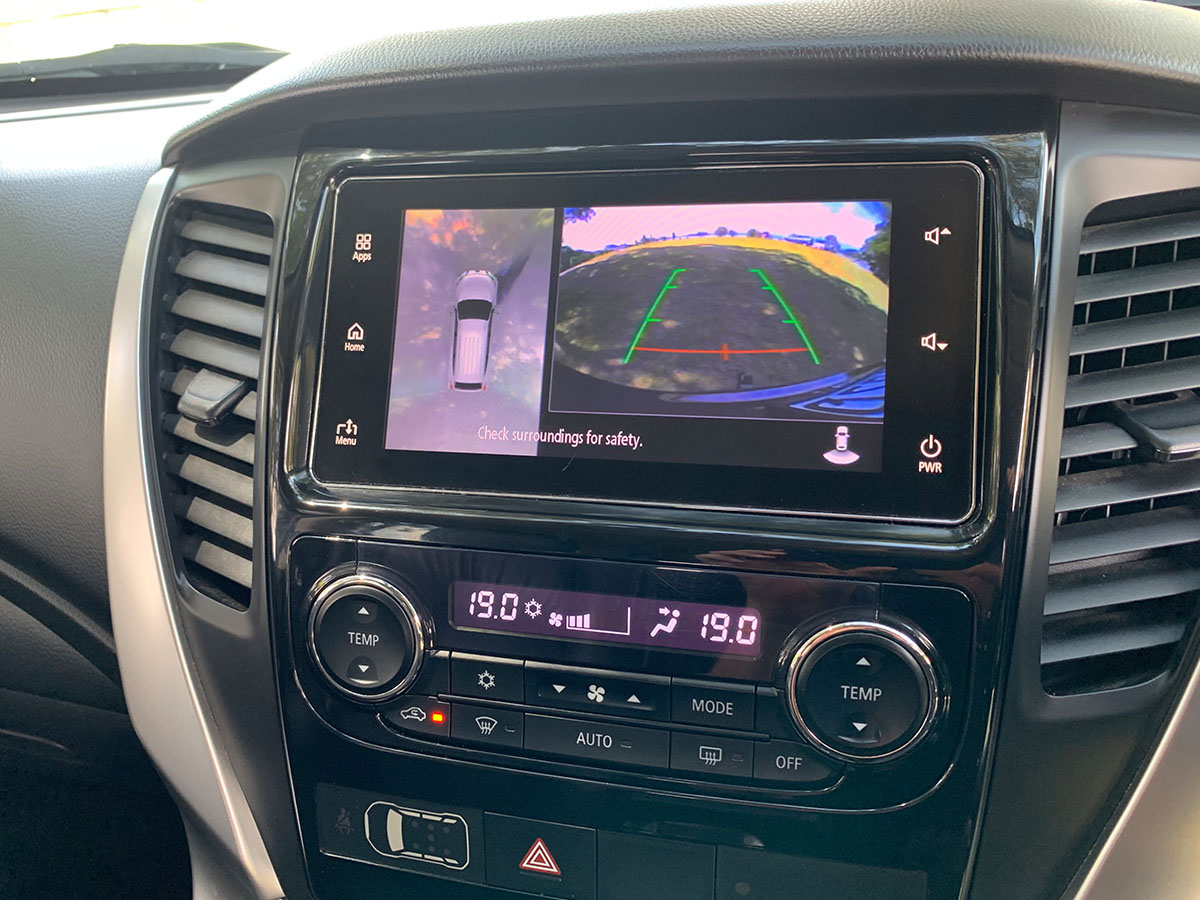 2016 Mitsubishi Pajero Sport VRX 2.4L Diesel 4WD 8 Speed Automatic