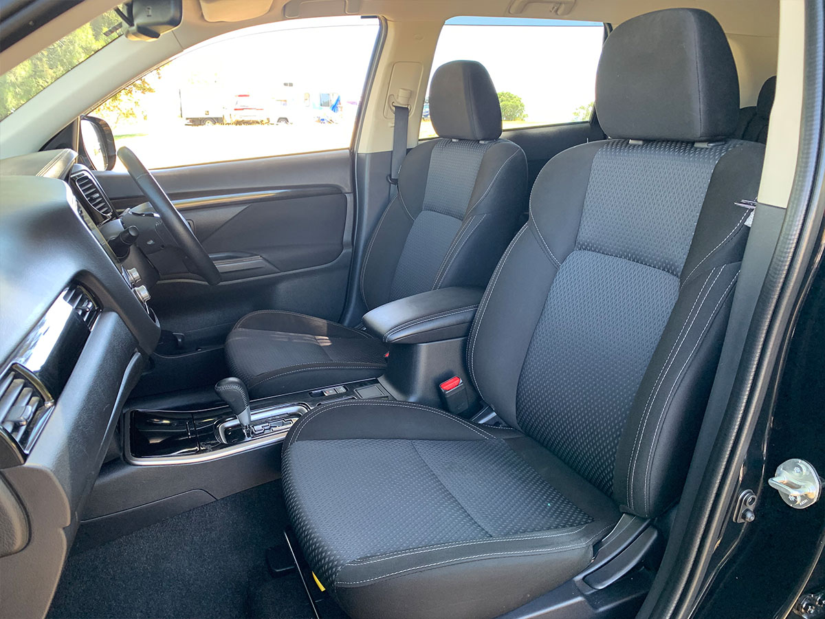 2021 Mitsubishi Outlander LS 2.4L Petrol 7 Seater Automatic