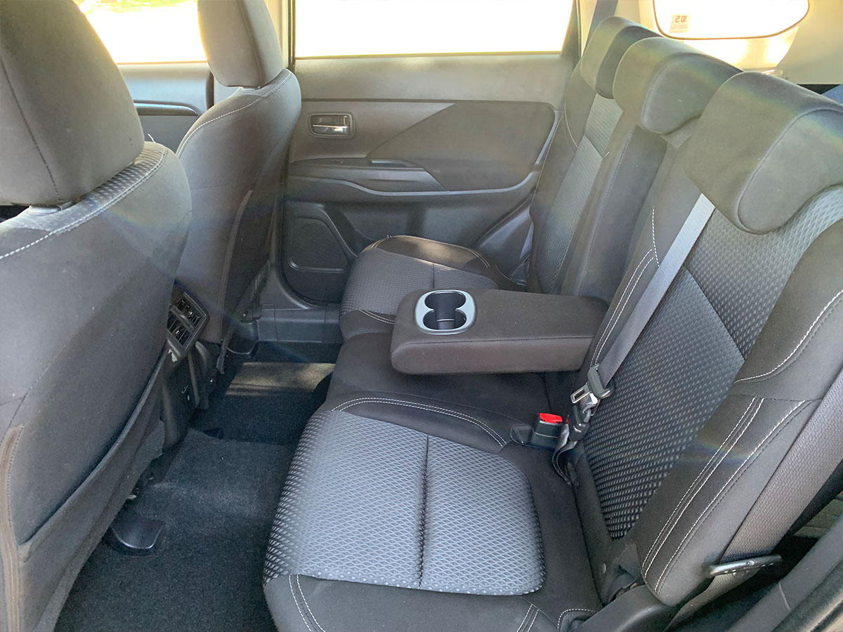 2021 Mitsubishi Outlander LS 2.4L Petrol 7 Seater Automatic