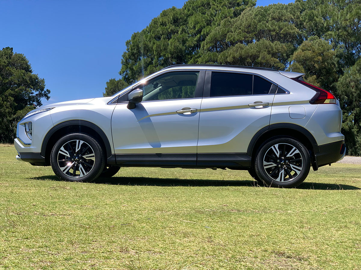 2024 Mitsubishi Eclipse Cross XLS 2WD