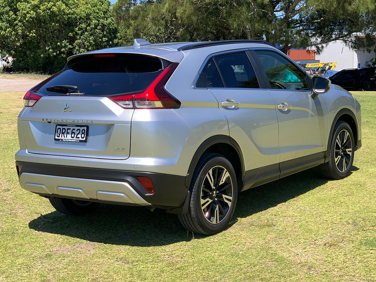 2024 Mitsubishi Eclipse Cross XLS 2WD