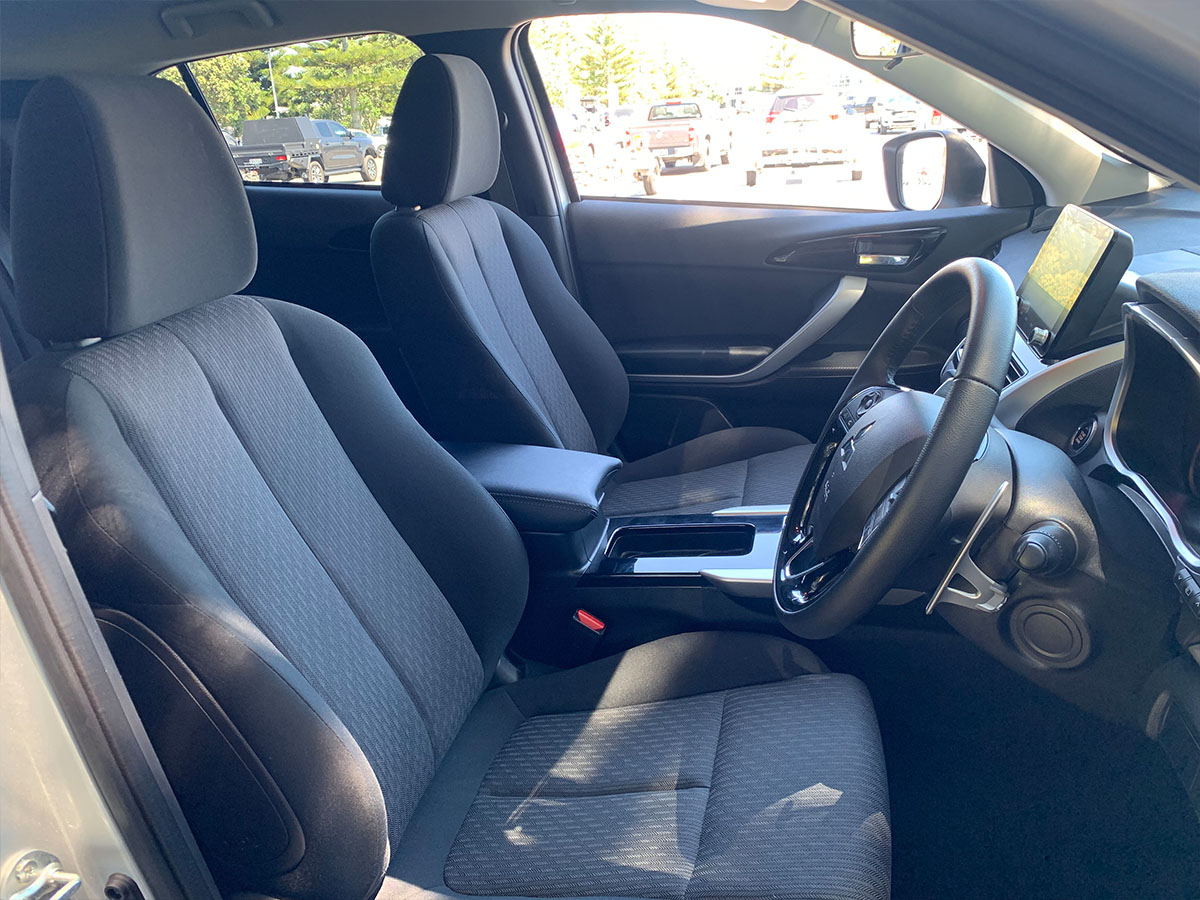 2024 Mitsubishi Eclipse Cross XLS 2WD