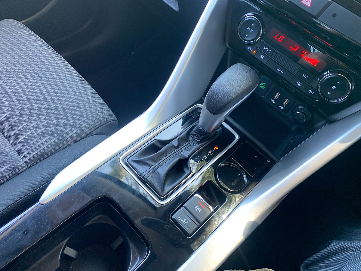 2024 Mitsubishi Eclipse Cross XLS 2WD