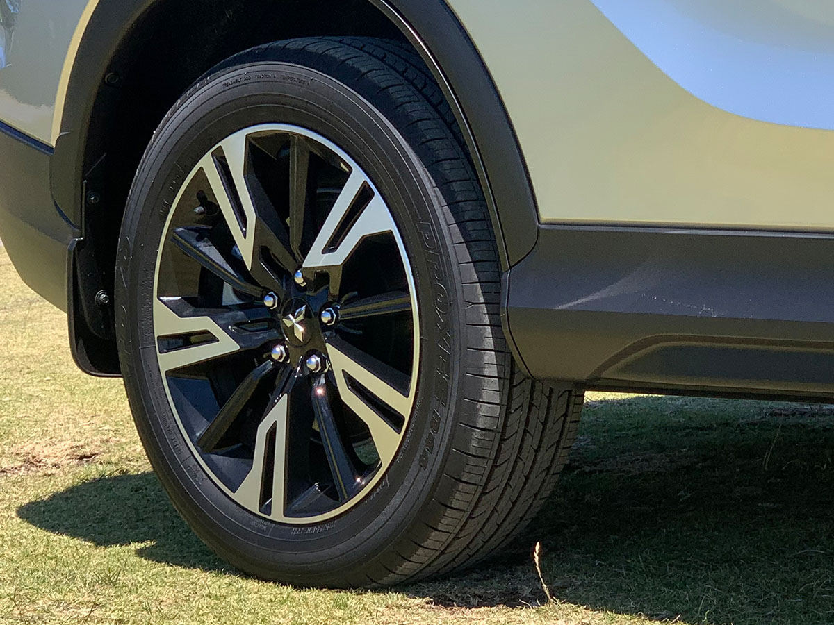 2024 Mitsubishi Eclipse Cross XLS 2WD