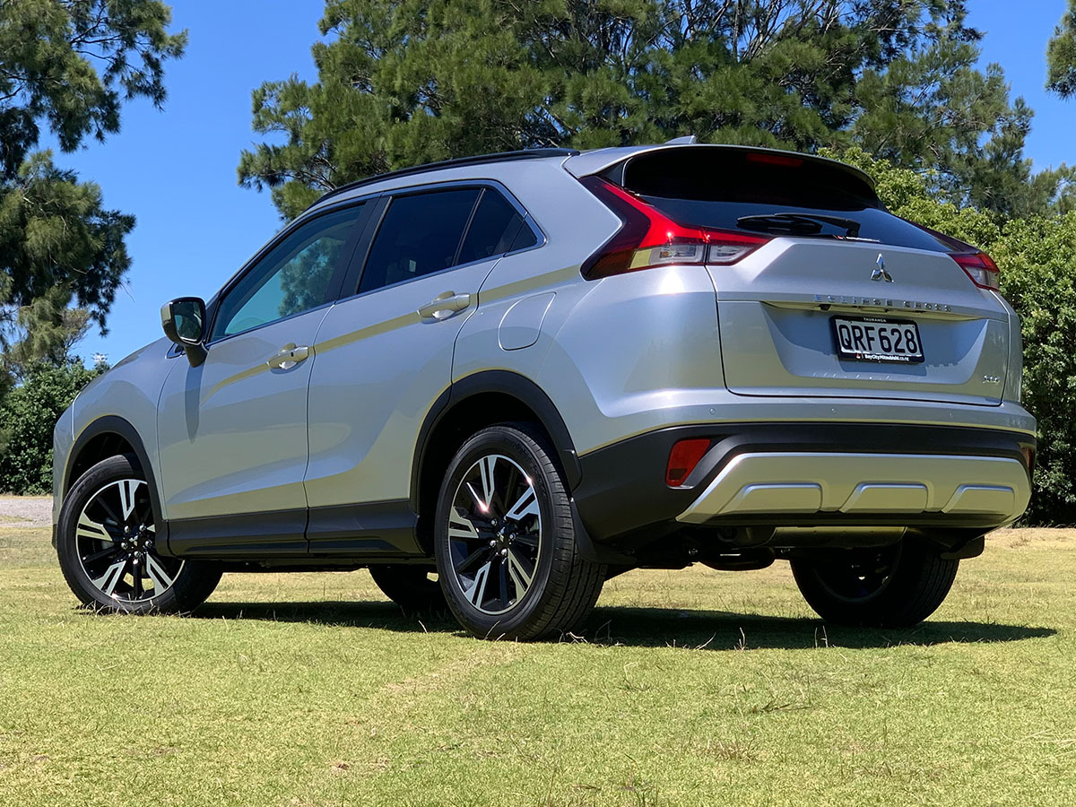 2024 Mitsubishi Eclipse Cross XLS 2WD